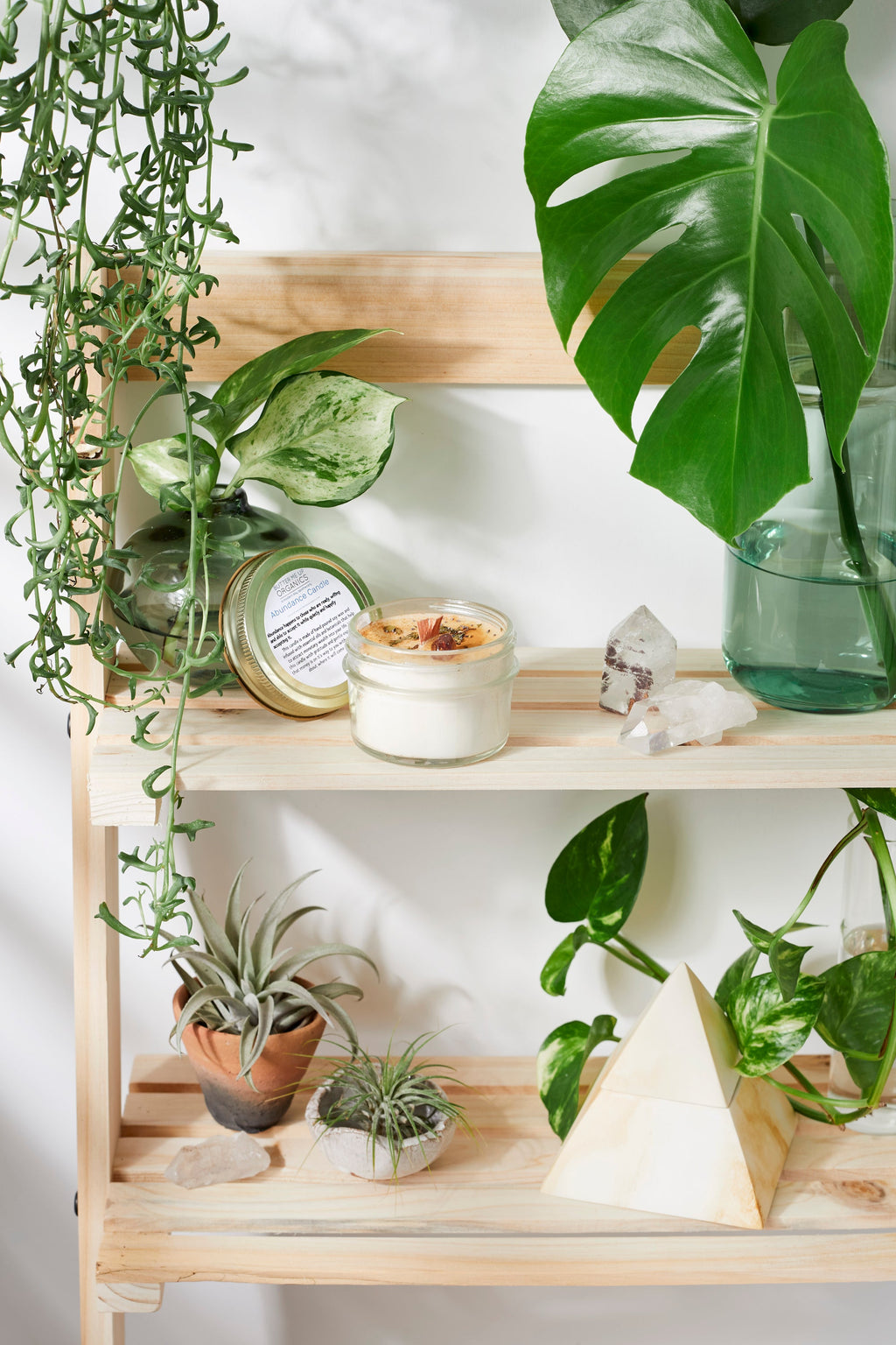 Hand-Poured Abundance Ritual Candle | Ember & Cole