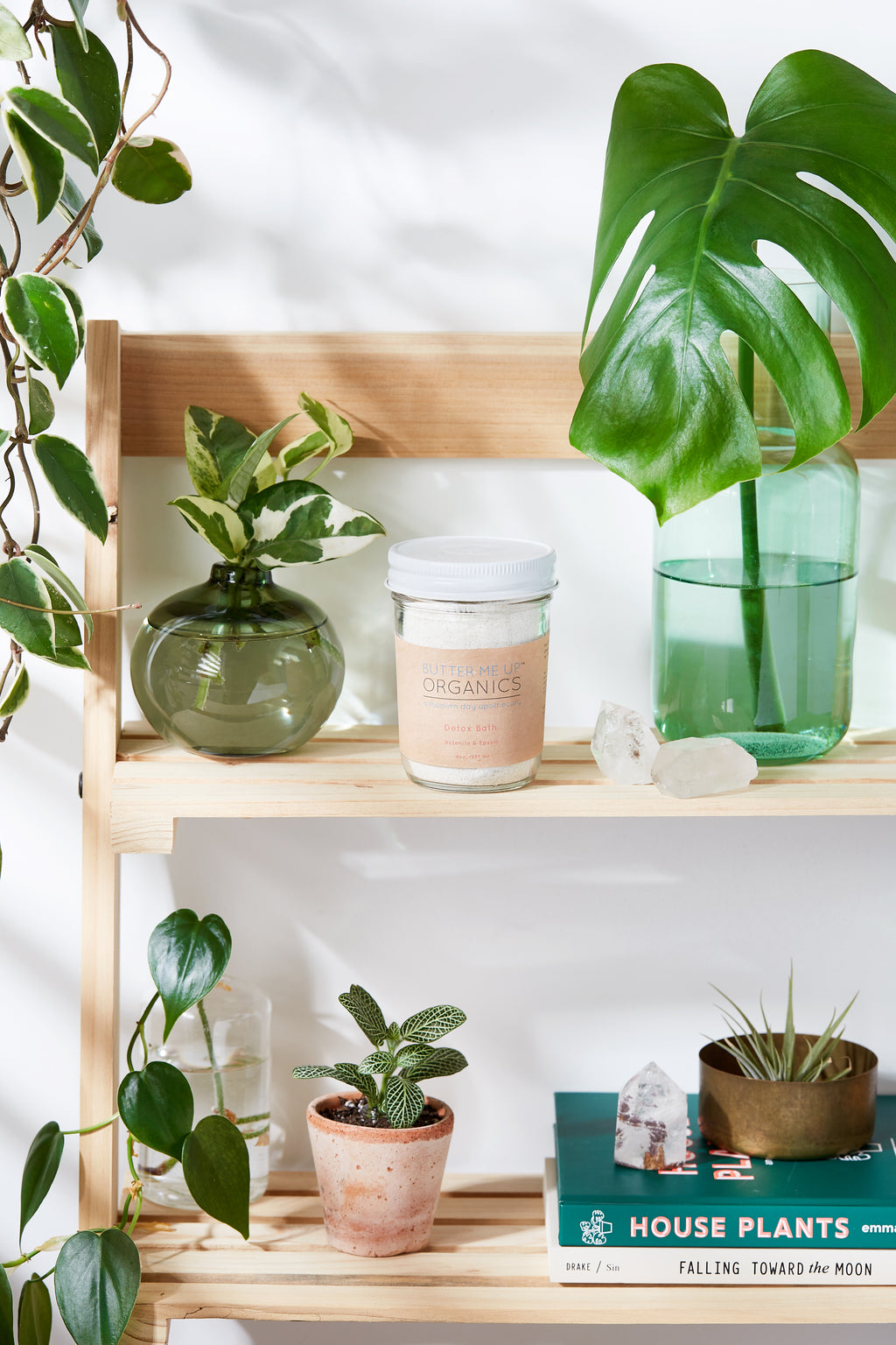 Detox Bath Soak Epsom Salt, Clay & Essential Oils | Ember & Cole