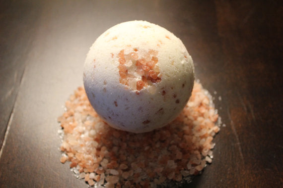 Organic Detox Bath Bomb | Ember & Cole